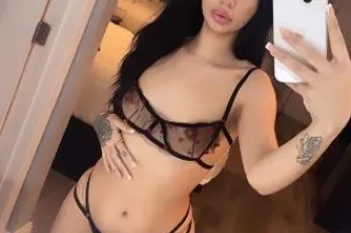 your new favorite💗🍑 - 21 - Image 4