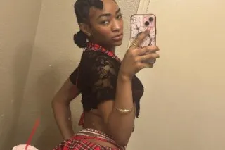 🌹 Roses Are Red This Pussy Is ... - Image 2